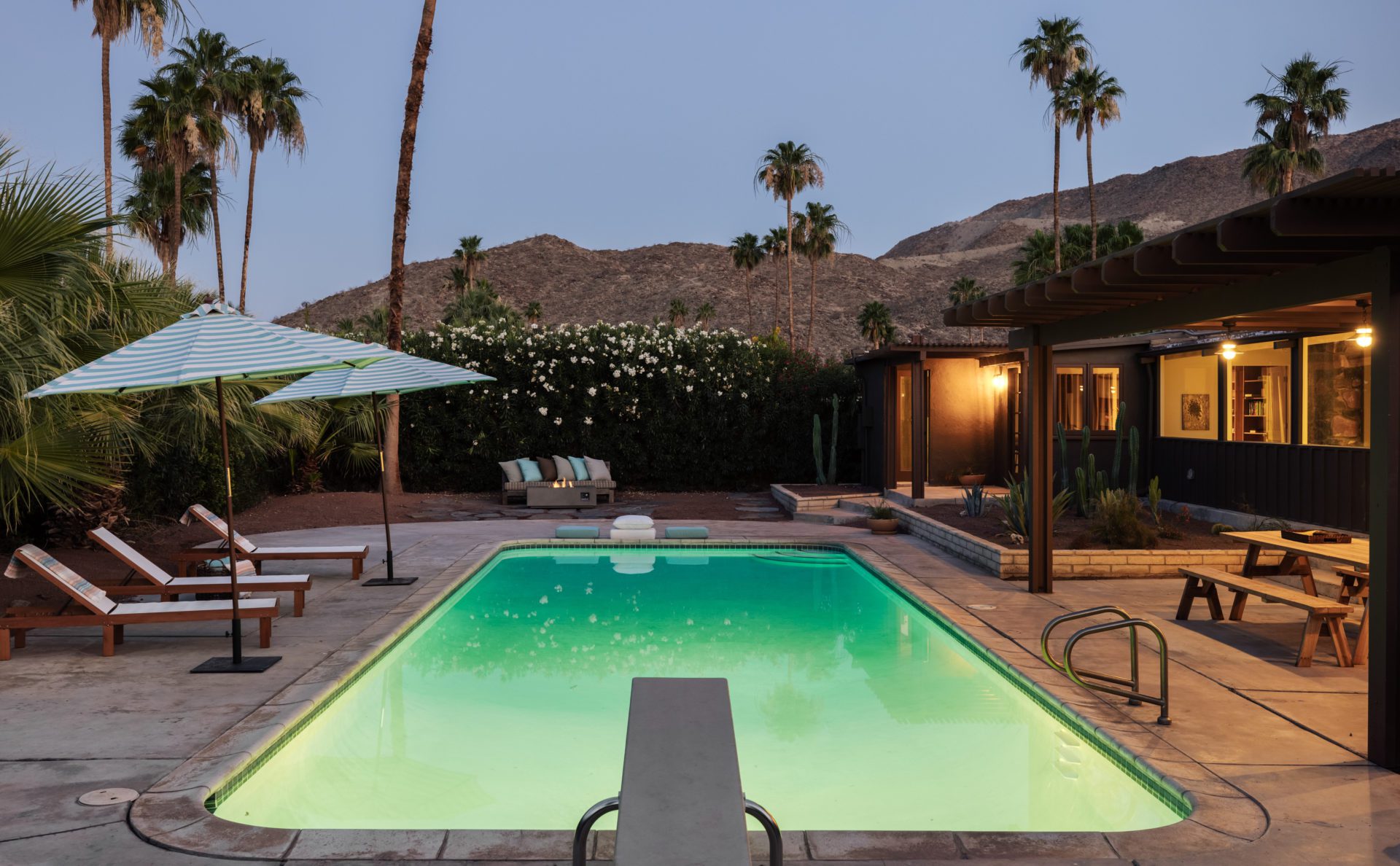 An Effortlessly Chic Retreat In The Desert, $1.7M | California Home+Design